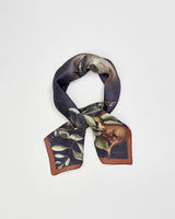 Maxi Foulard Narrativa Wolf Garden 