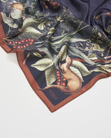 Maxi Foulard Narrativa Wolf Garden 